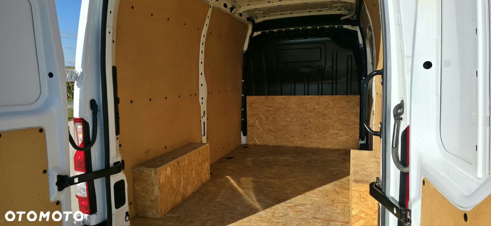 Renault Master - 29