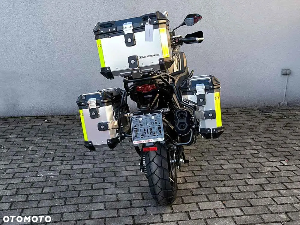 QJMOTOR SRT 600SX - 20