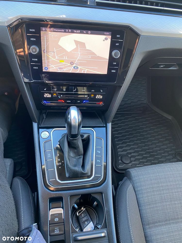 Volkswagen Passat 1.5 TSI EVO Elegance DSG - 25