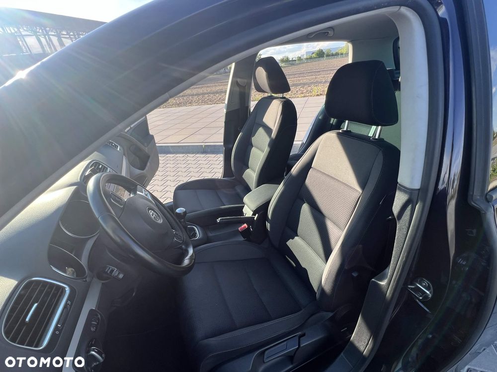 Volkswagen Golf 2.0 TDI DPF Team - 15