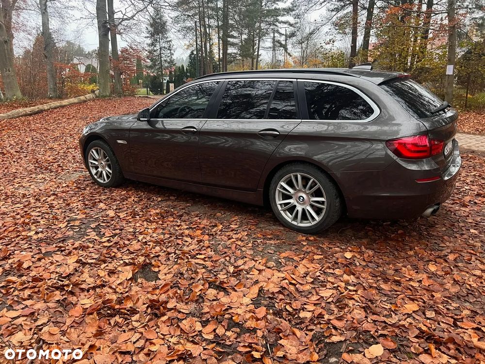 BMW Seria 5 520d - 5