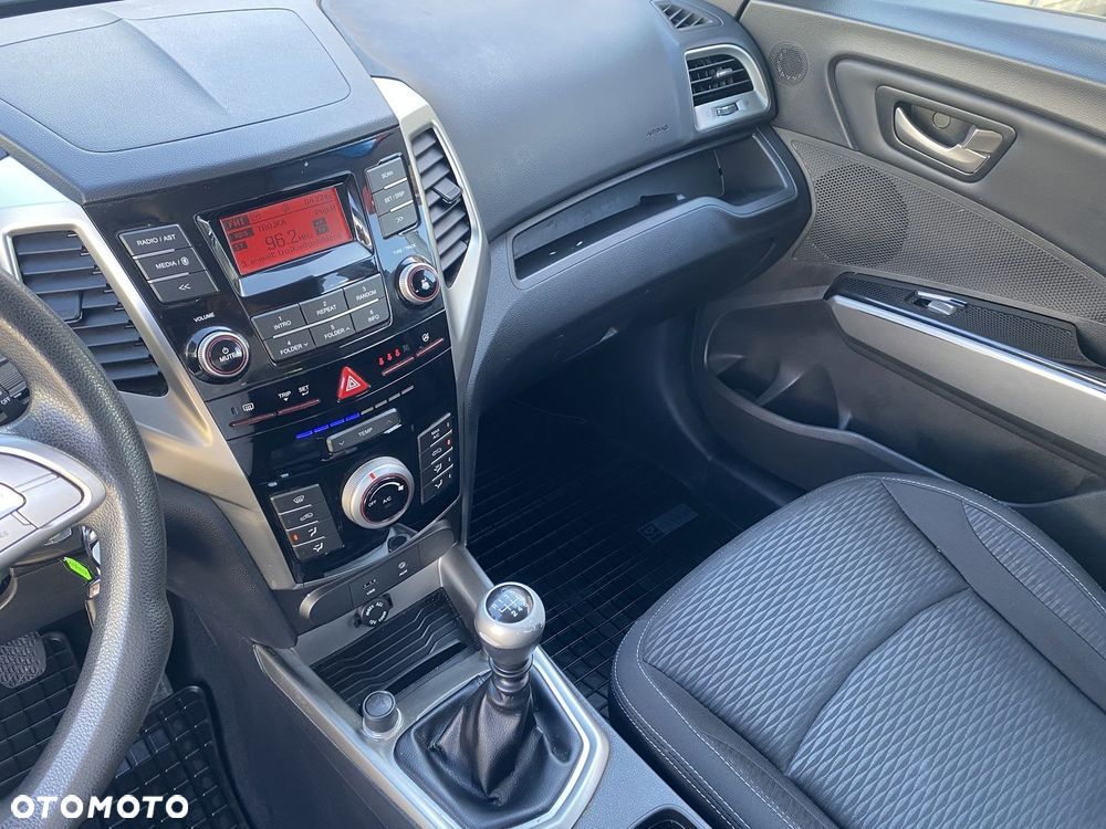 SsangYong/KGM Tivoli 1.6 Crystal - 15