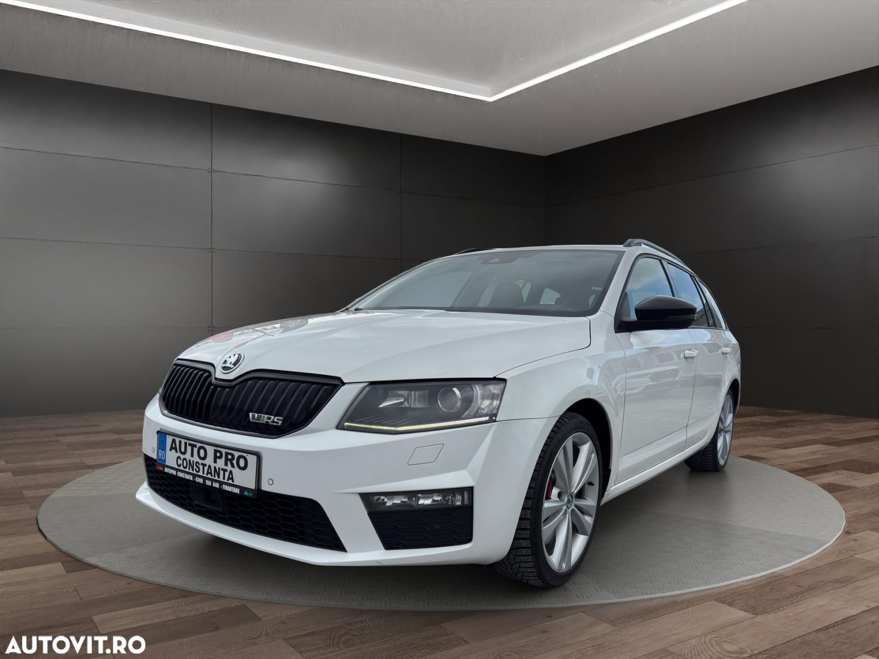 Skoda Octavia - 1