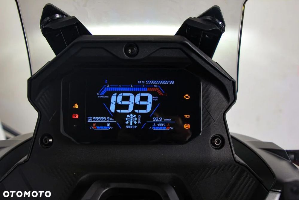 VOGE SR1 ADV - 13