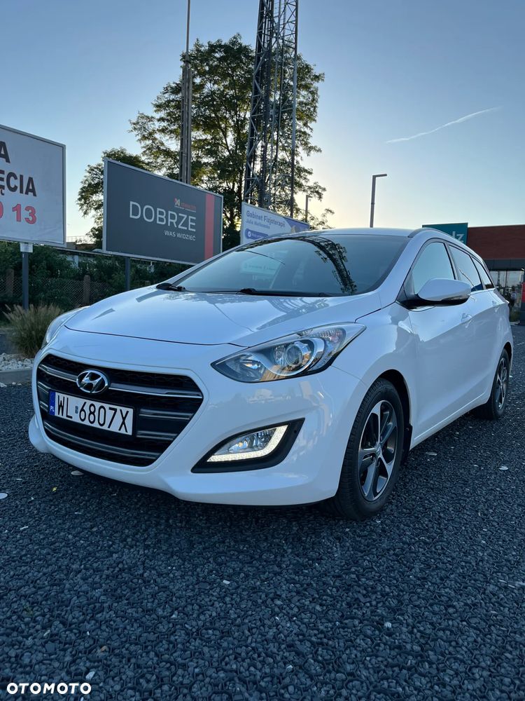 Hyundai i30 1.6 GDI BlueDrive Premium DCT - 5