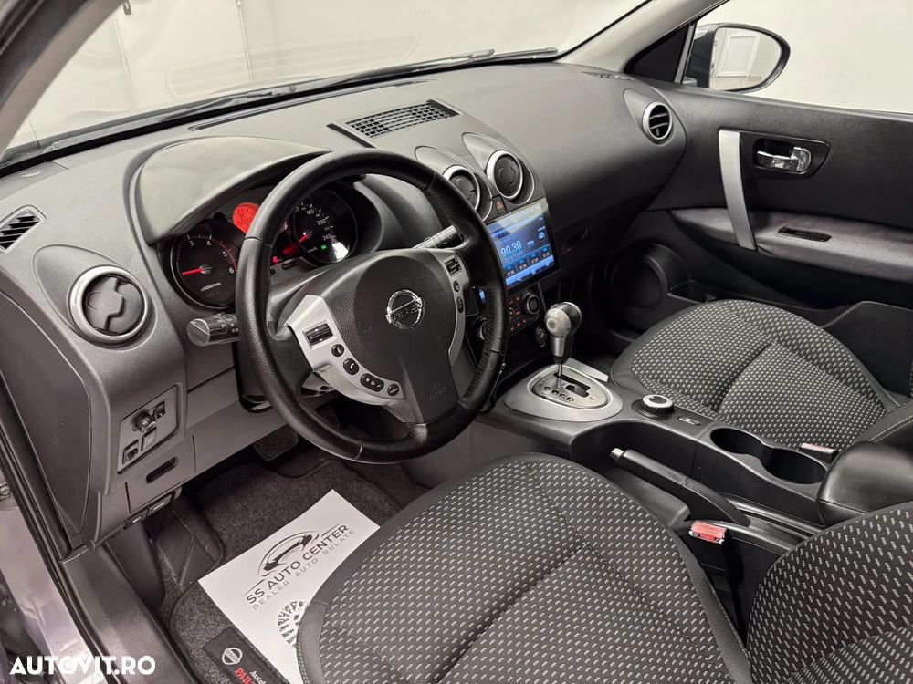 Nissan Qashqai 2.0 dCi DPF 4x4 Aut I-Way - 21
