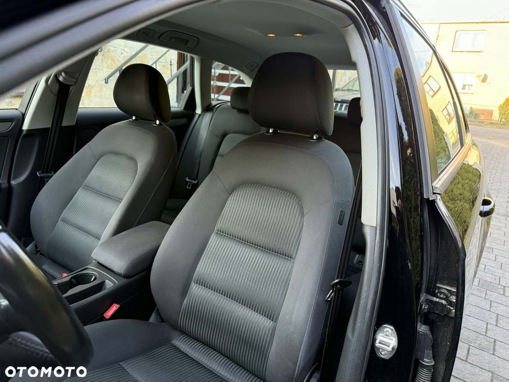 Audi A4 Avant 2.0 TDI DPF multitronic Attraction - 11