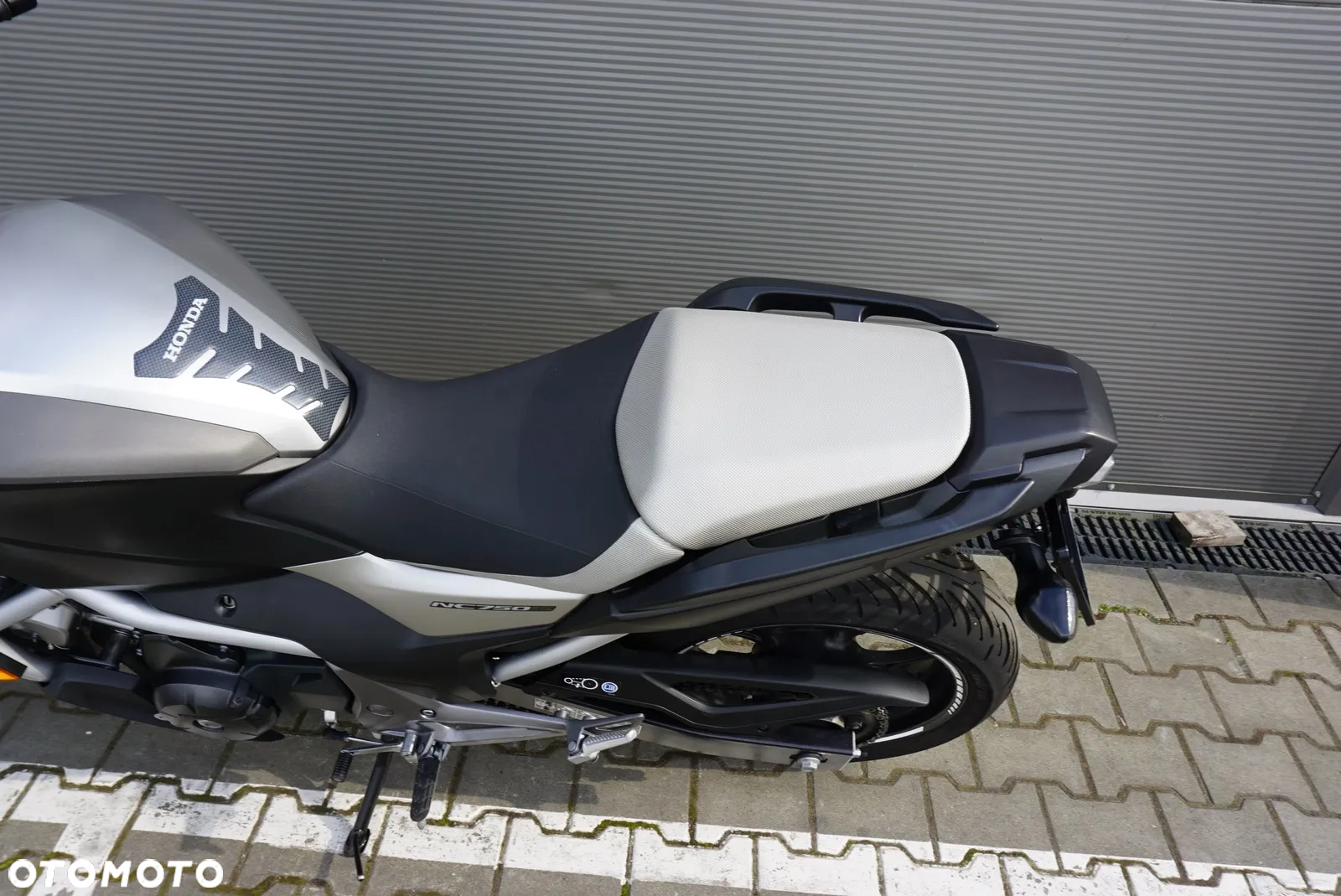 Honda NC - 18