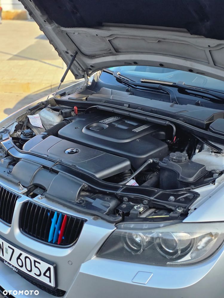BMW Seria 3 320d - 14