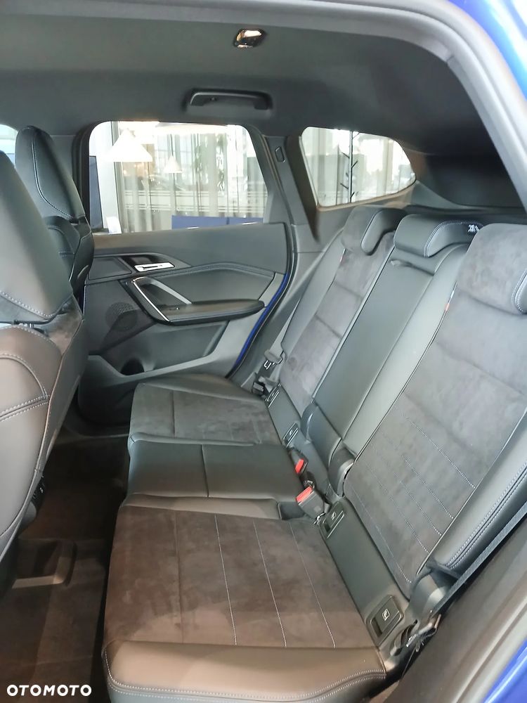 BMW X1 sDrive20i mHEV sport - 17