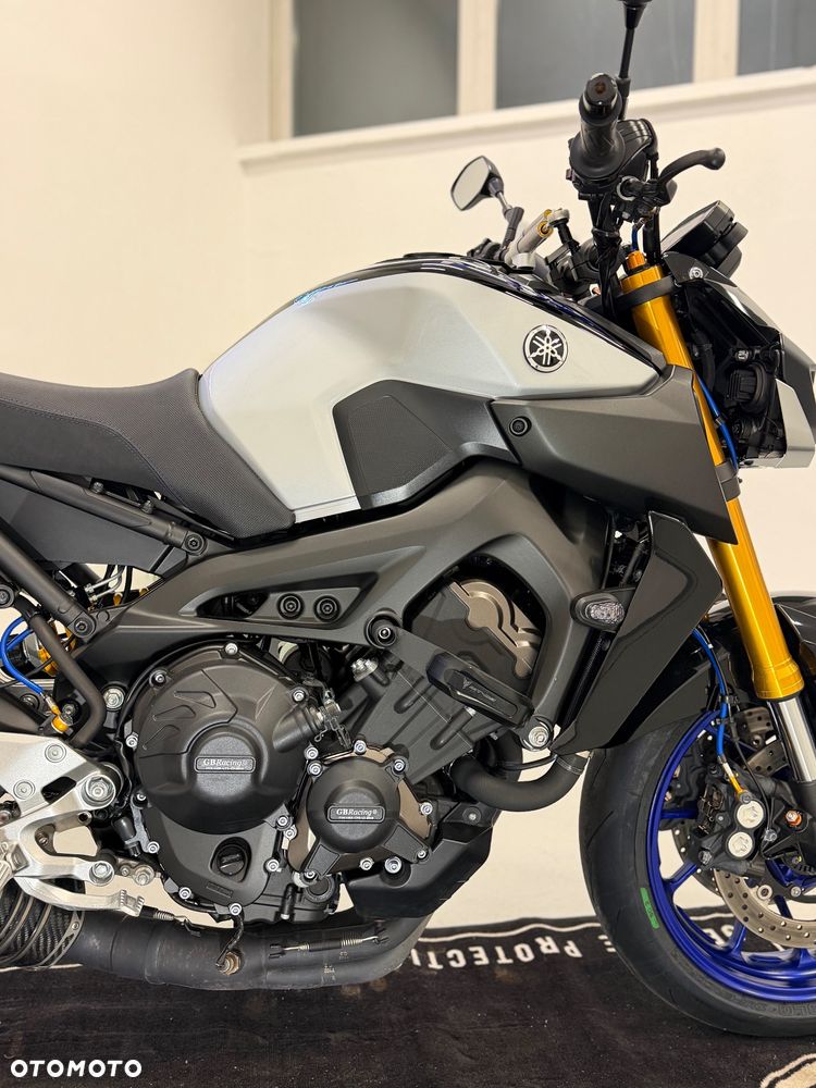 Yamaha MT - 11