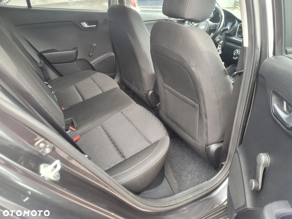 Kia Rio 1.0 T-GDI 100 GT Line - 35