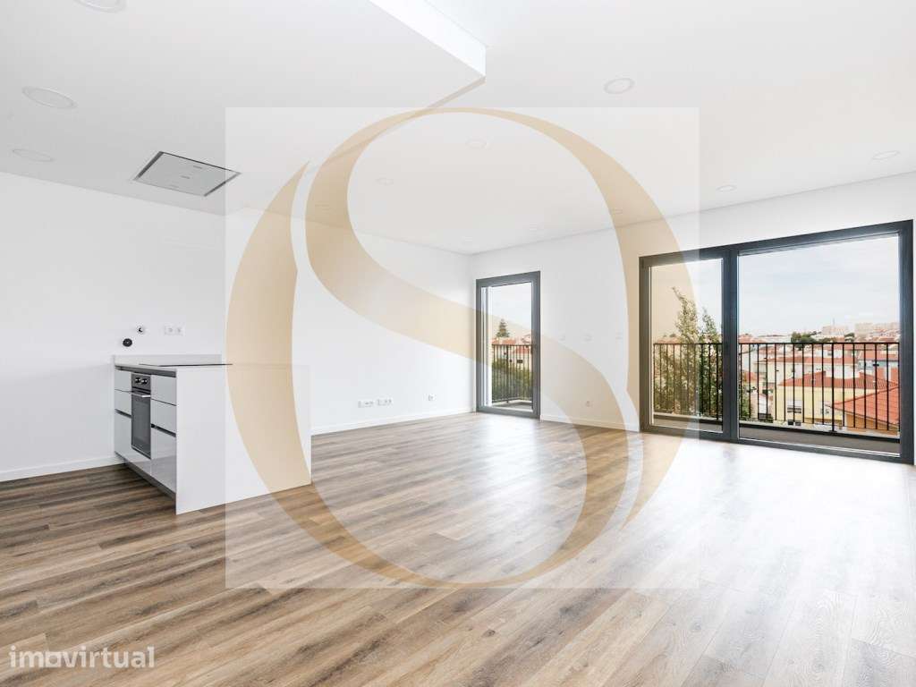 Apartamento T2 com Suite, Varanda e 2 Estacionamentos - Grande imagem: 2/20