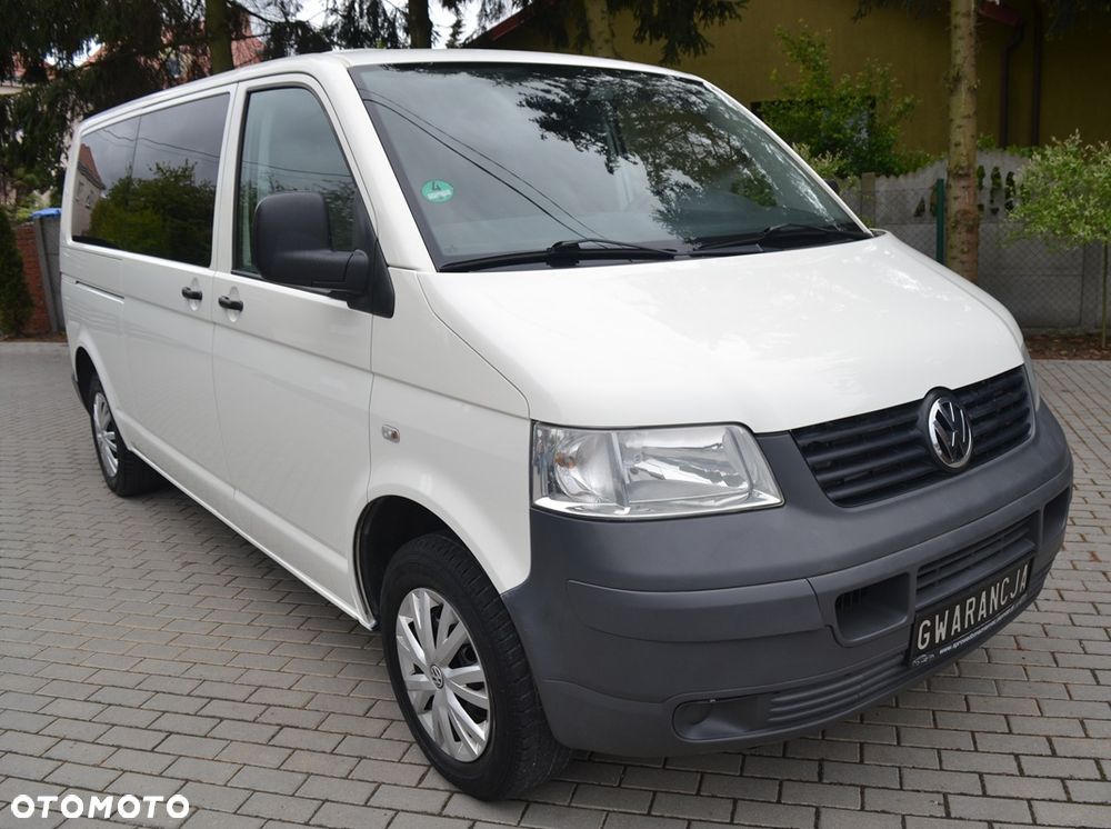 Volkswagen Transporter Caravelle Lang Comfortline - 1