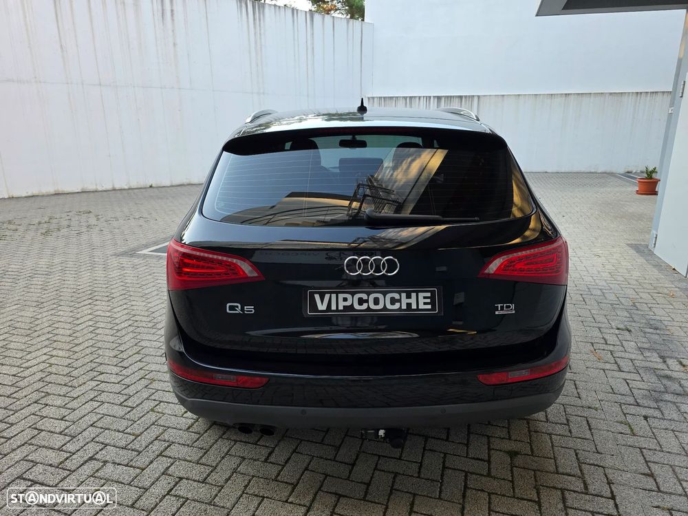 Audi Q5 2.0 TDI Exclusive S-tronic - 36