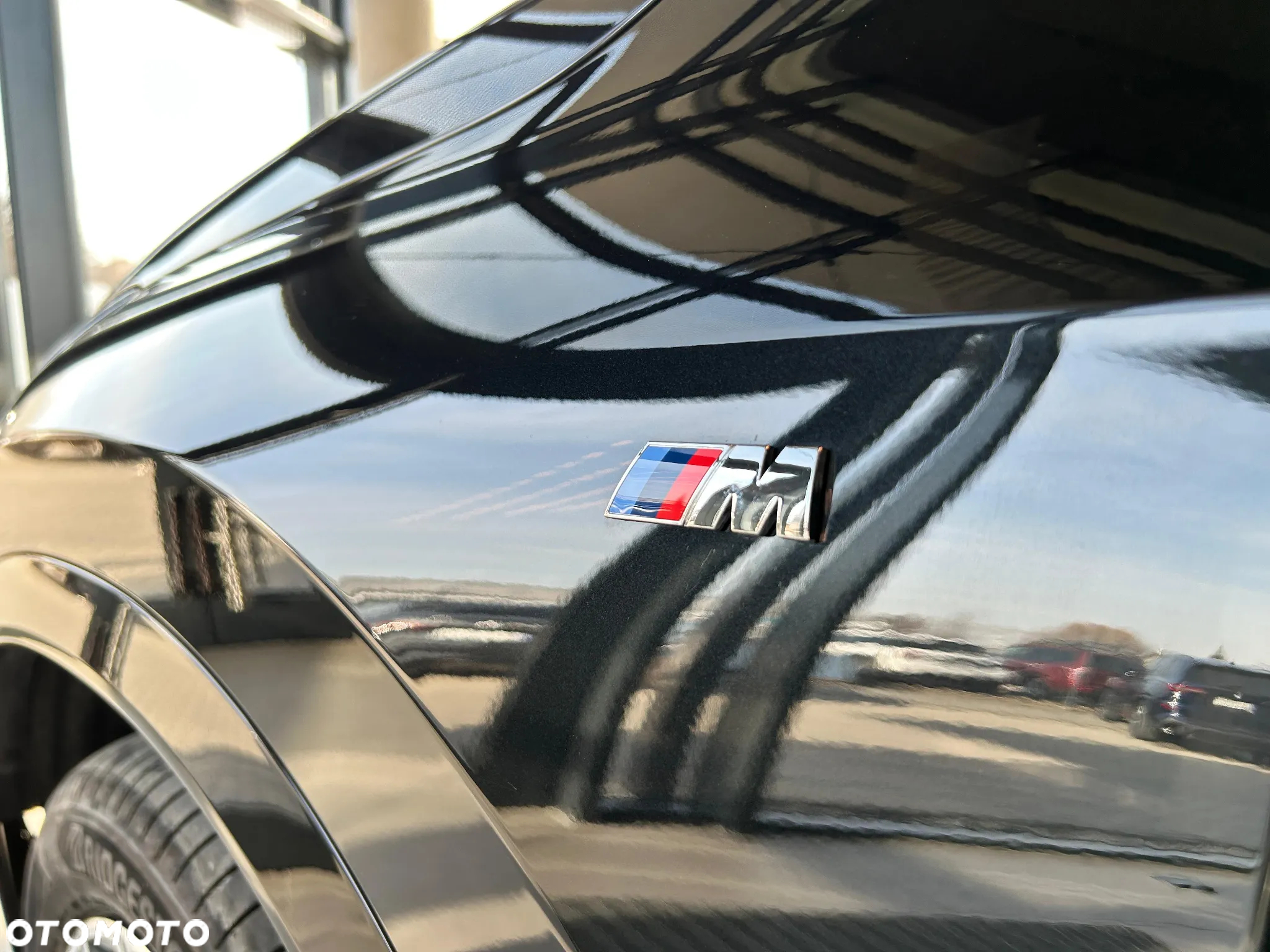 BMW iX1 xDrive30 M Sport - 15