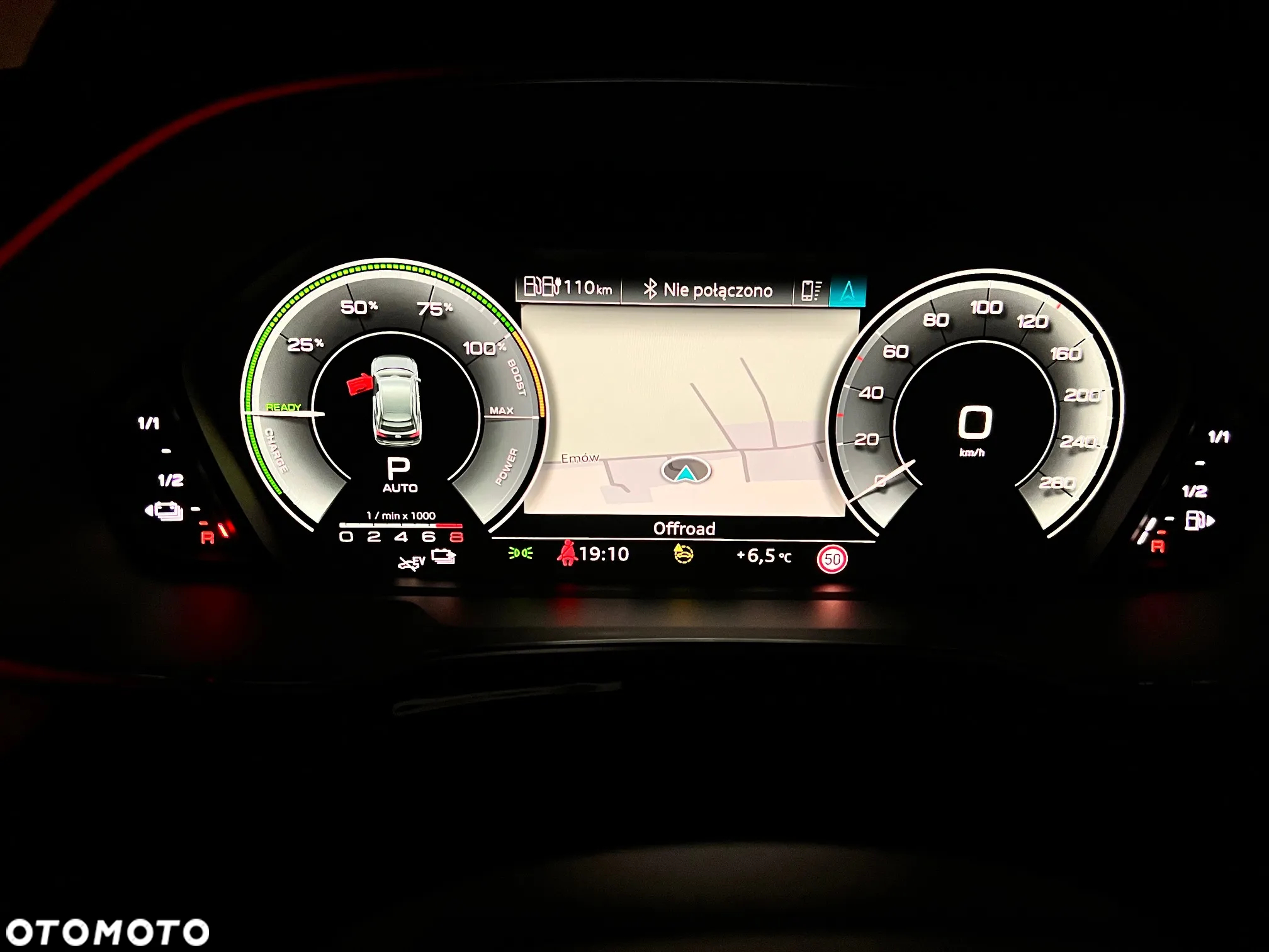 Audi Q3 45 TFSIe S tronic S line - 36
