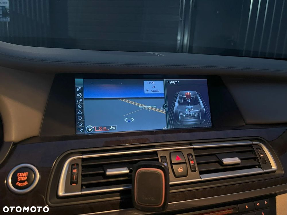 BMW Seria 7 ActiveHybrid L - 23