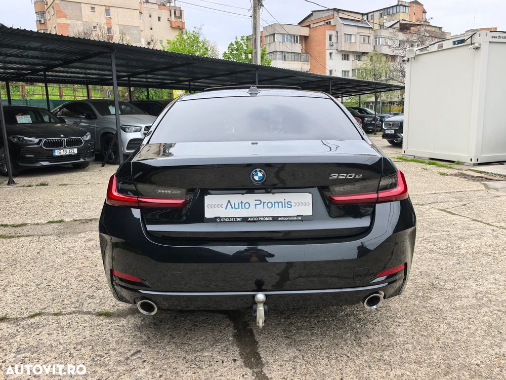 BMW Seria 3 320e Aut. Sport Line - 22