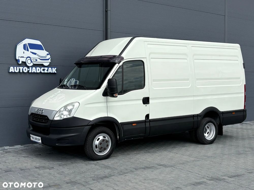Iveco Daily 40C15 35C15 3.0 HPI L3H2 Średniak **KLIMA**Hak 3,5t.**NA BLIŹNIAKACH**Sprowadzony**2013R** - 1