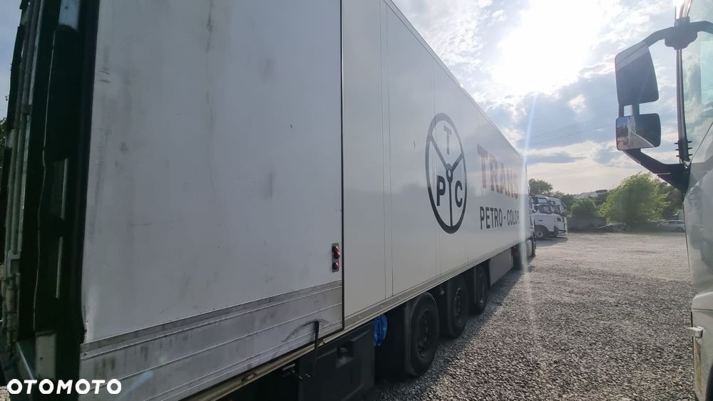 Schmitz Cargobull SCB - 4