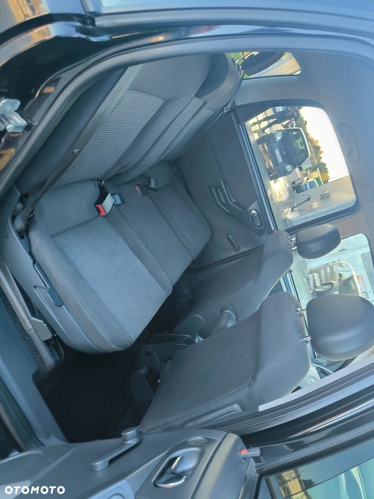 Opel Meriva - 21