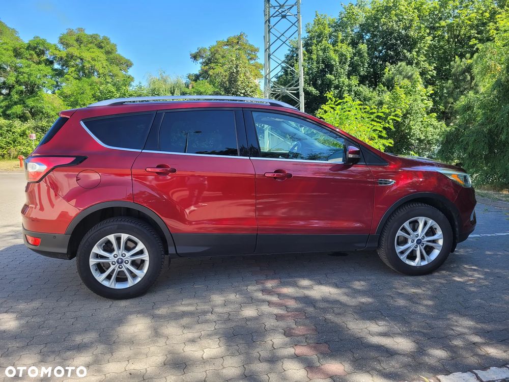 Ford Kuga 1.5 EcoBoost 4x4 Titanium - 8