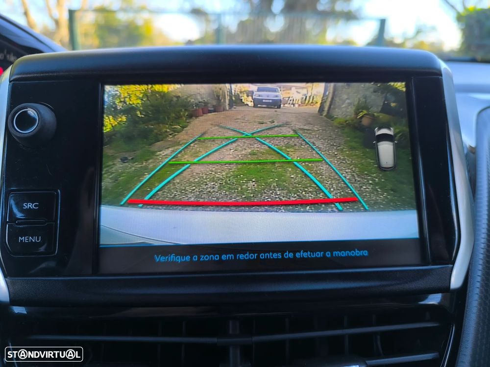 Peugeot 208 1.2 PureTech Style - 33