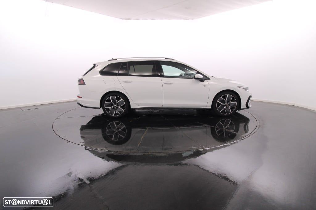 VW Golf Variant 1.5 eTSI R-Line DSG - 9