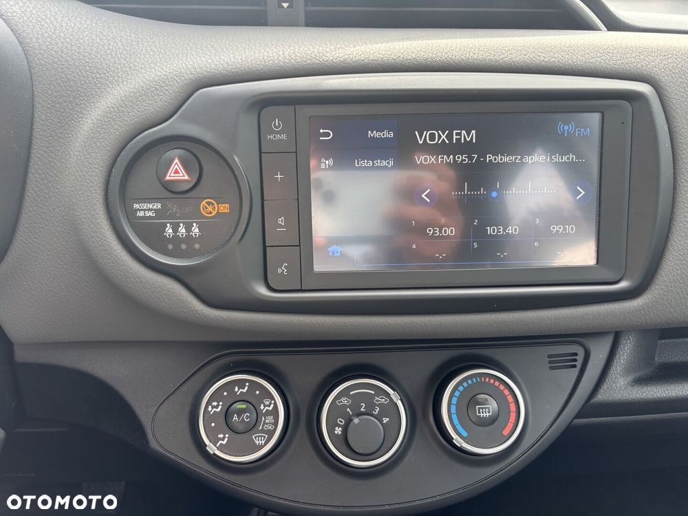 Toyota Yaris - 20