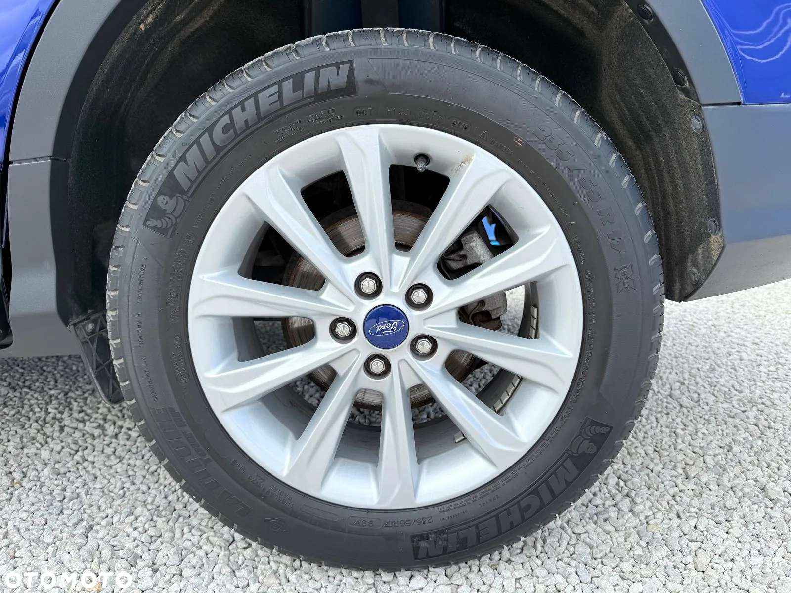 Ford Kuga 1.5 EcoBoost 2x4 Black & Silver - 10