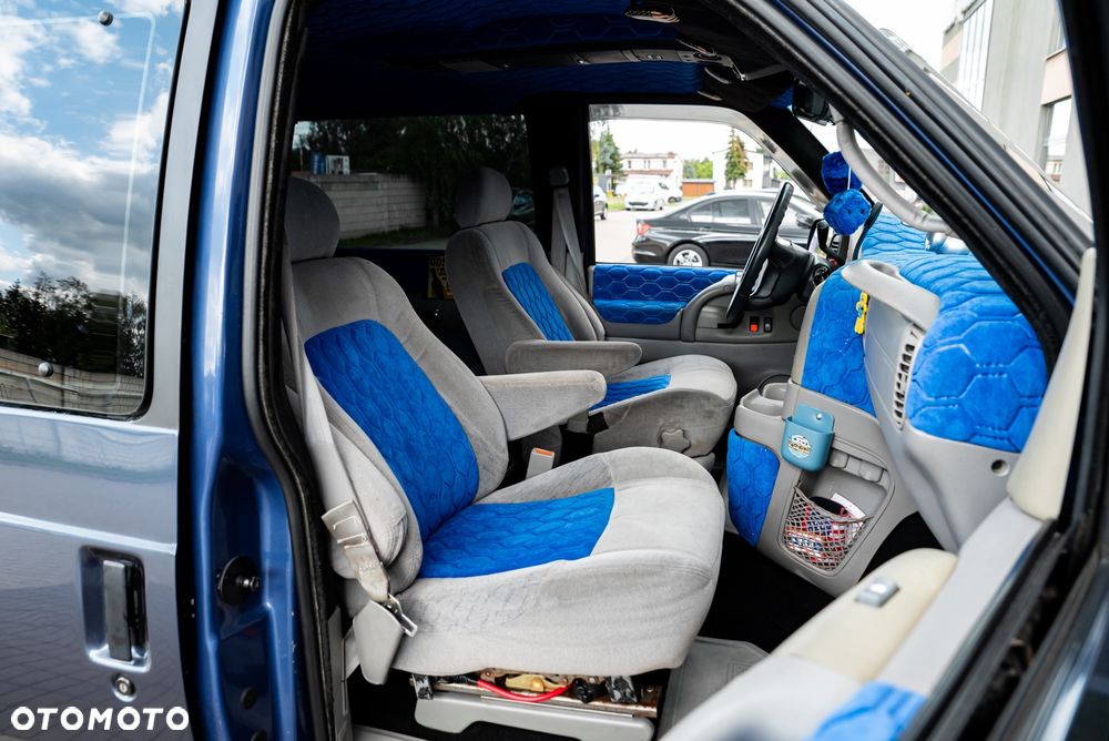 Chevrolet Astro - 24