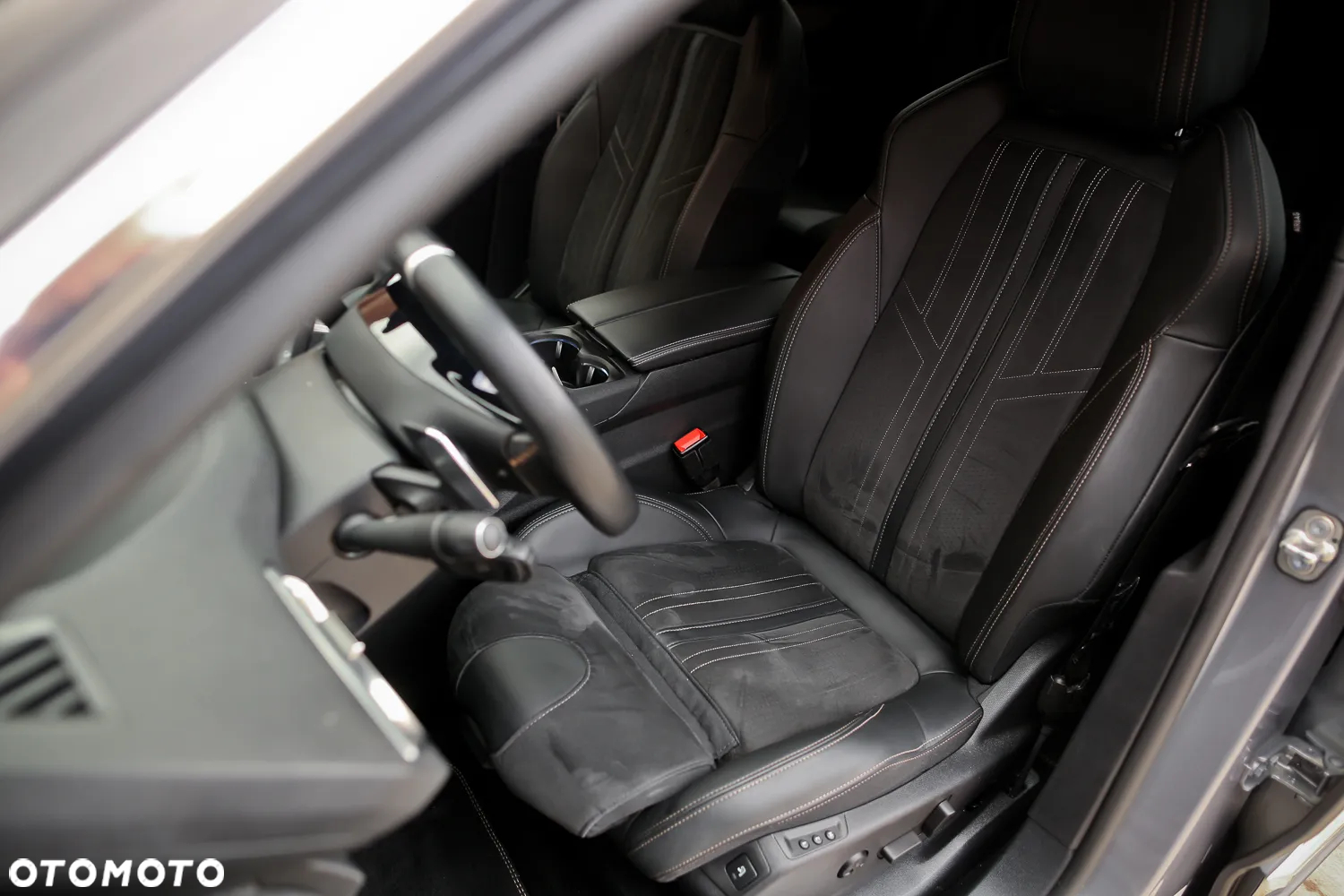 Peugeot 5008 2.0 BlueHDi GT S&S EAT8 - 20