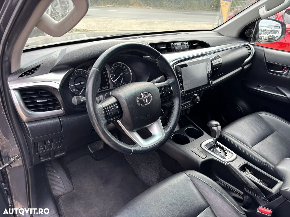 Toyota Hilux 2.8D 204CP 4x4 Double Cab AT Executive - 14
