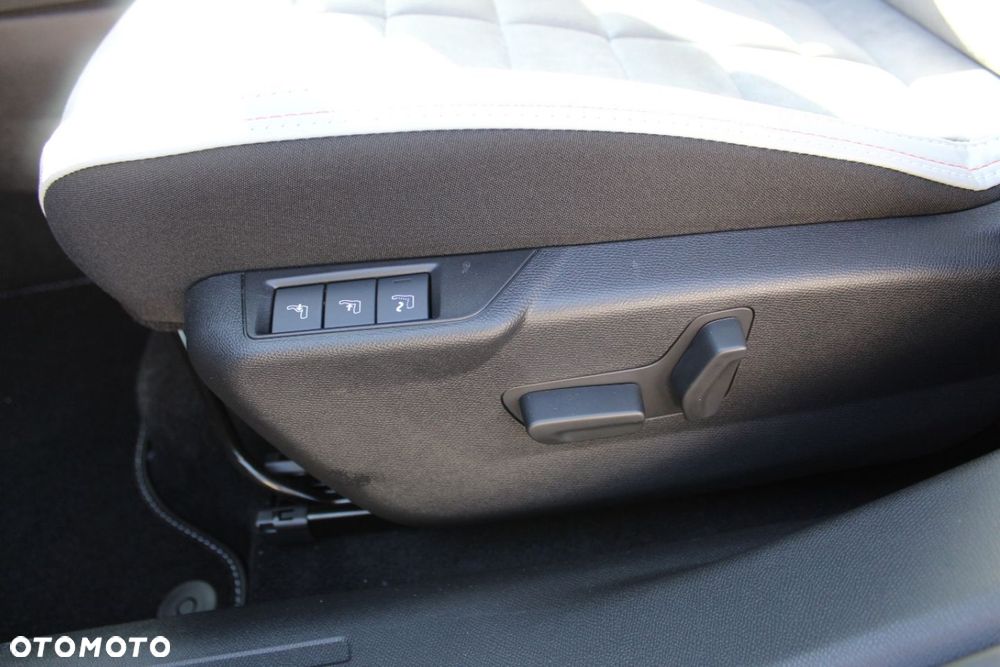 Citroën C4 - 16