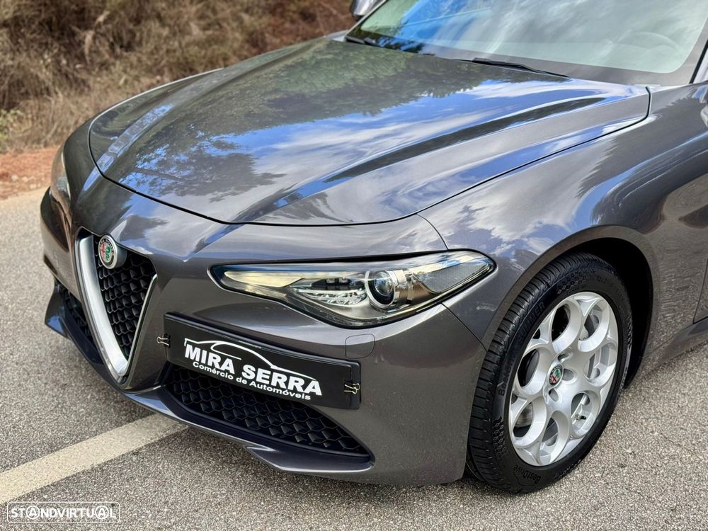 Alfa Romeo Giulia 2.2 Diesel AT8-Q4 Super - 12