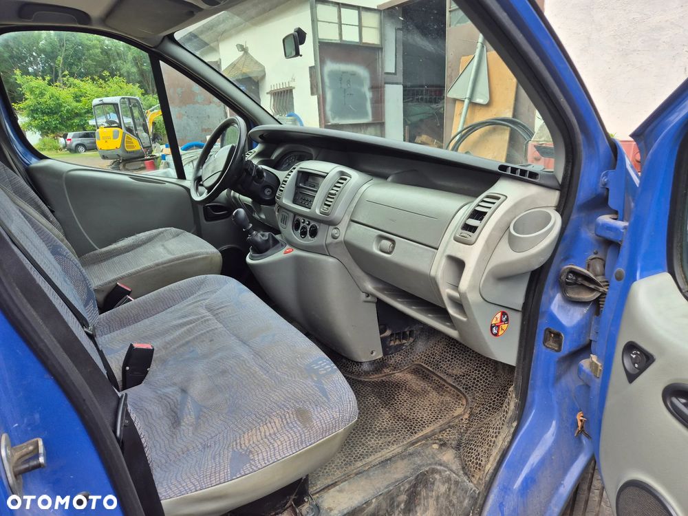 Renault Trafic L1H1 Passenger Lux - 24