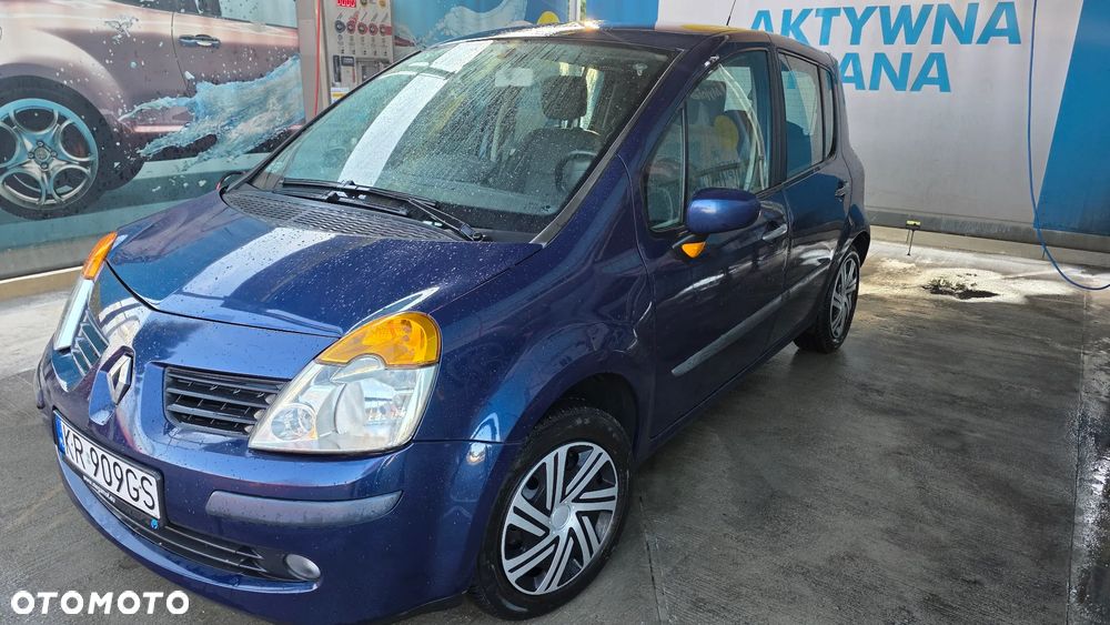 Renault Modus - 1