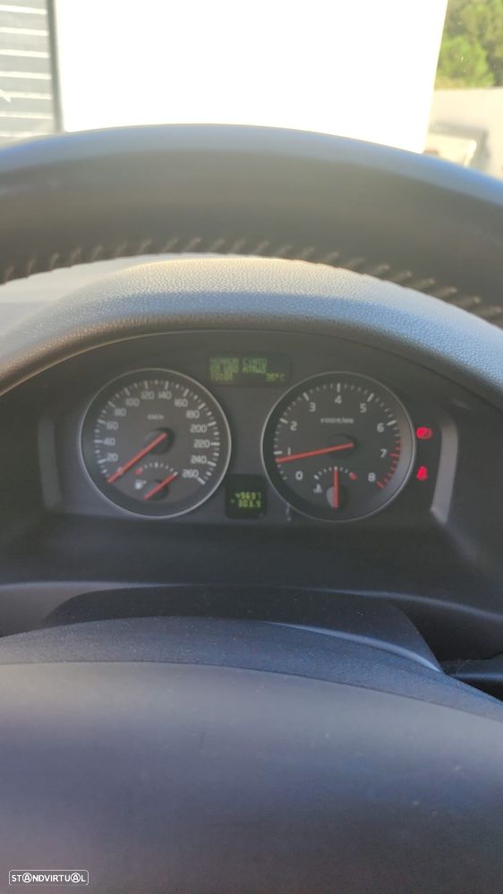 Volvo S40 1.8 Nível 3 - 9