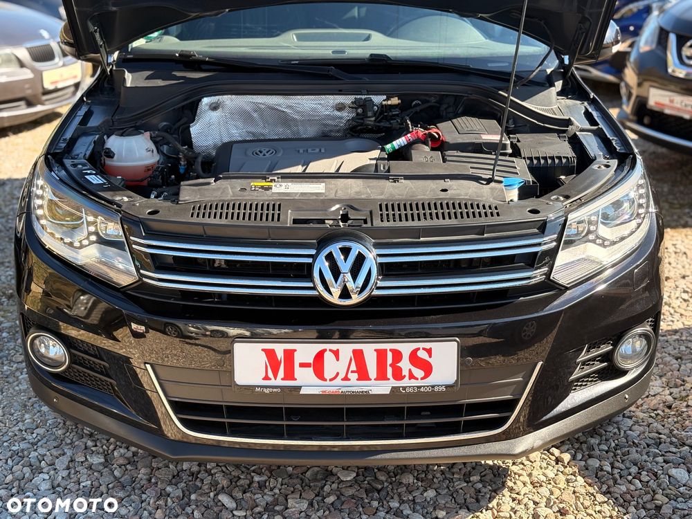 Volkswagen Tiguan 2.0 TDI DPF BlueMotion Technology Lounge Sport & Style - 24