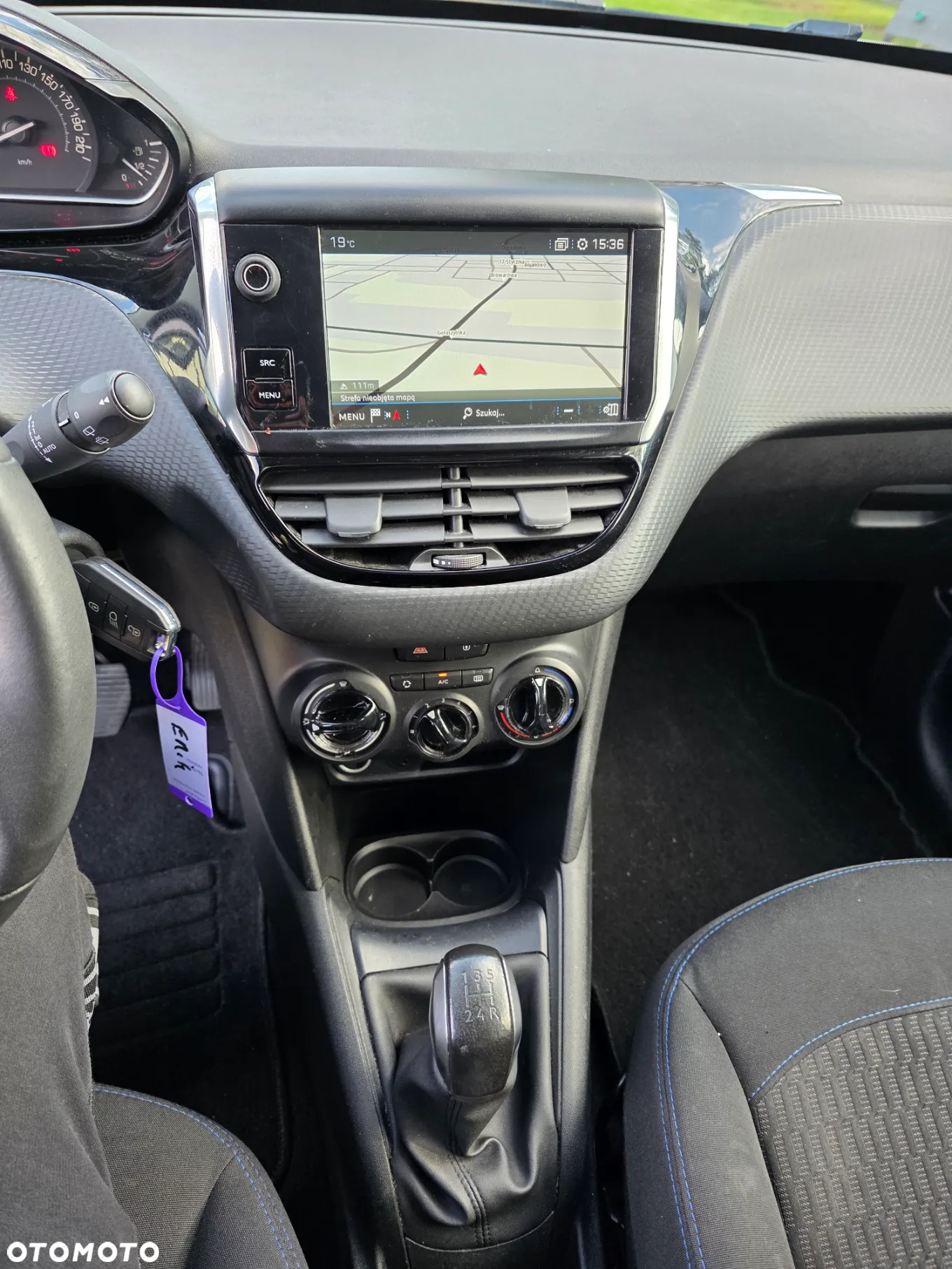 Peugeot 208 82 PureTech Style - 13