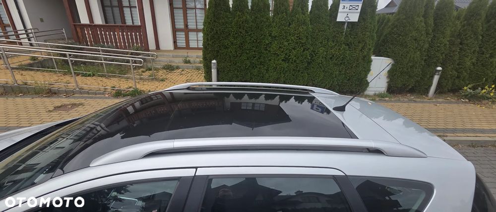 Peugeot 407 - 23