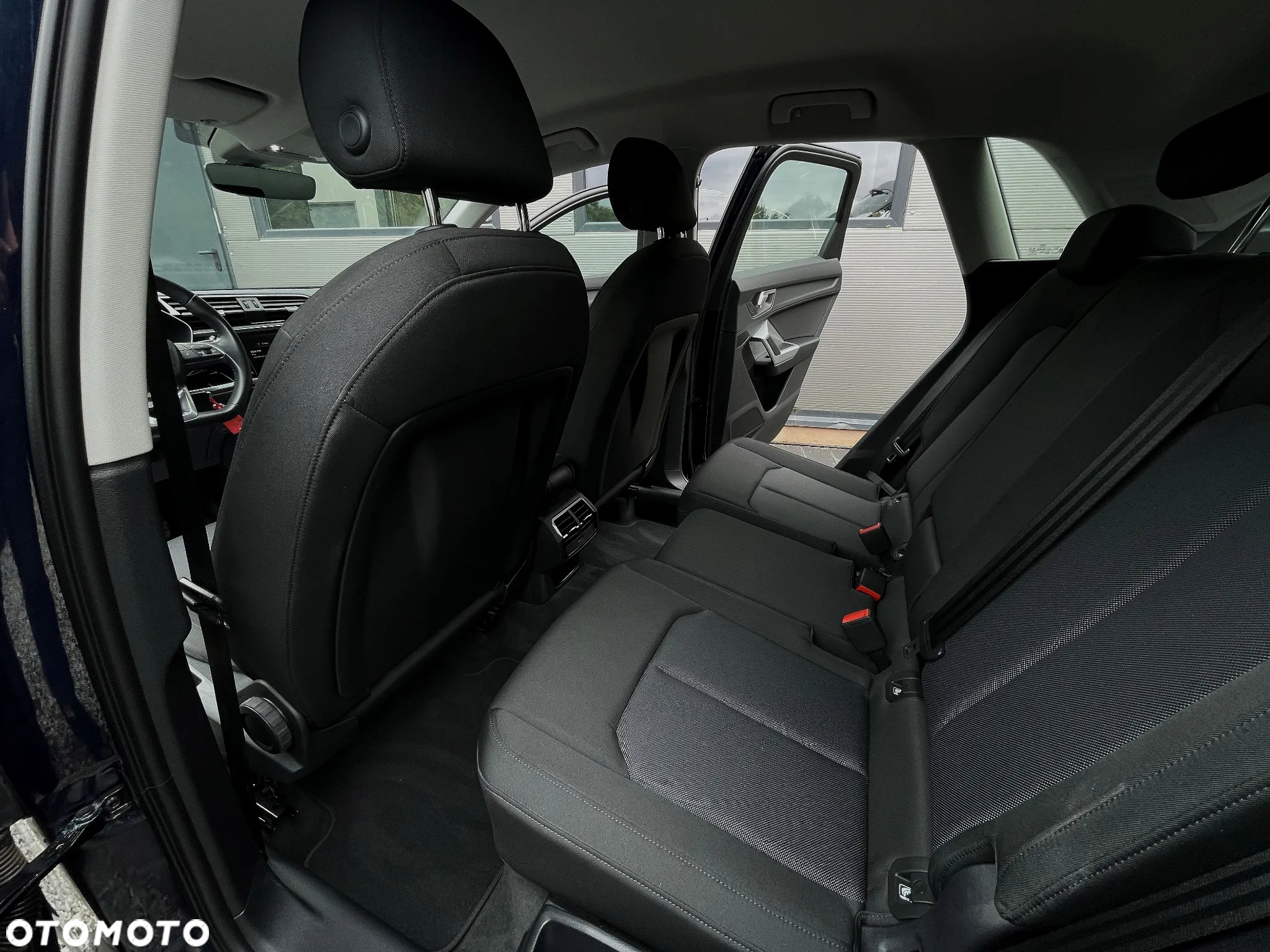Audi Q3 35 TFSI S tronic advanced - 36