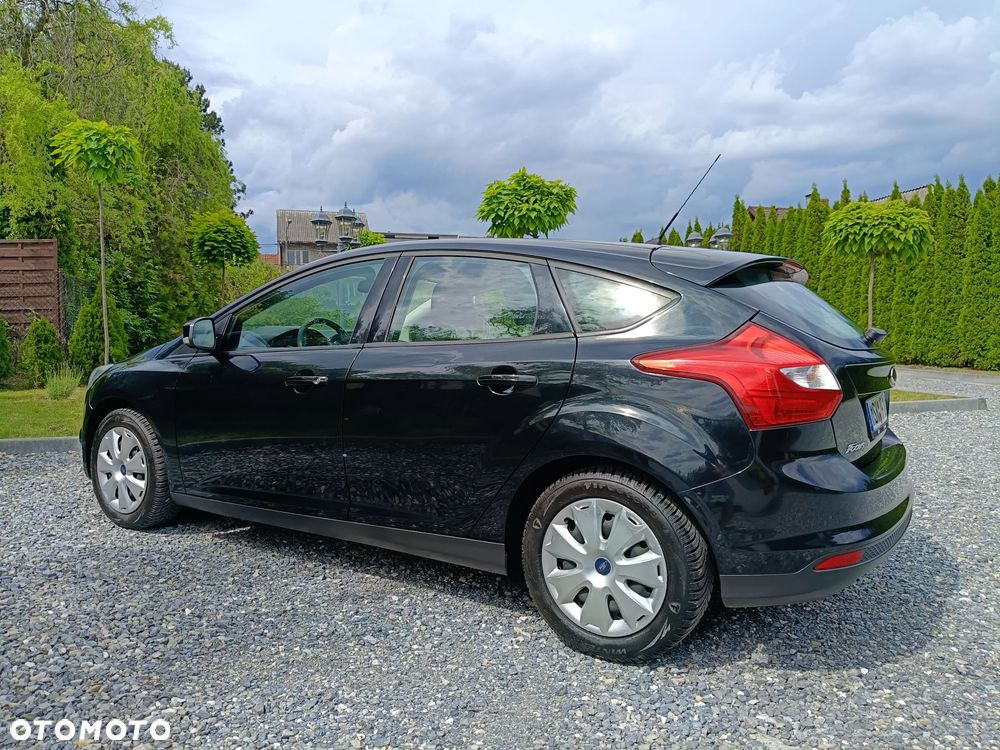 Ford Focus 1.6 Ambiente - 29