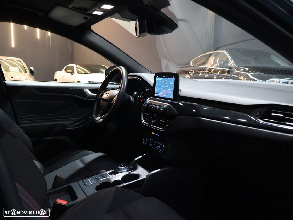 Ford Focus 1.5 TDCi ECOBlue ST-Line Aut. - 5