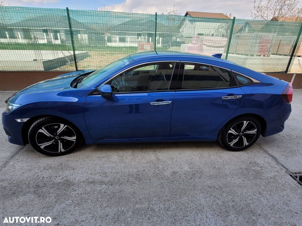 Honda Civic 1.5 VTEC Turbo Elegance Navi - 3
