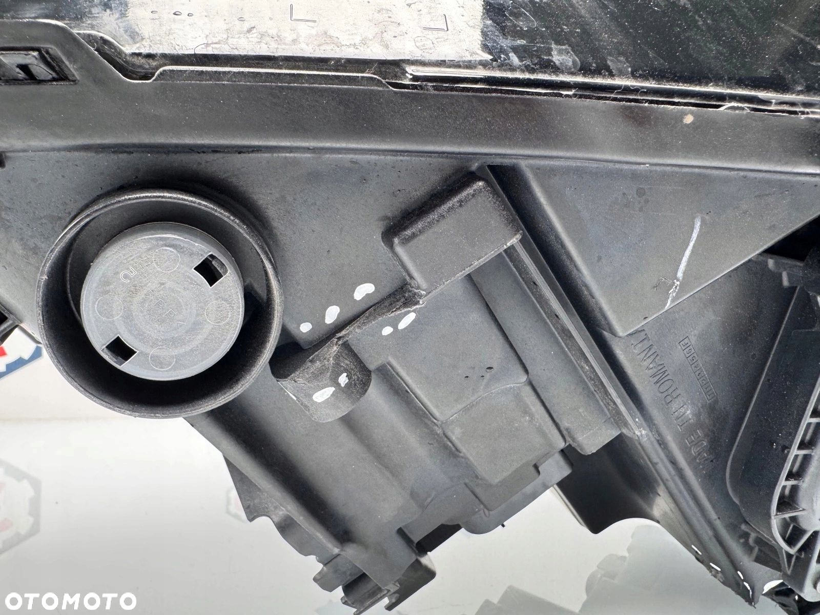LAMPA LEWA PRZÓD SKODA SCALA FULL LED - 6