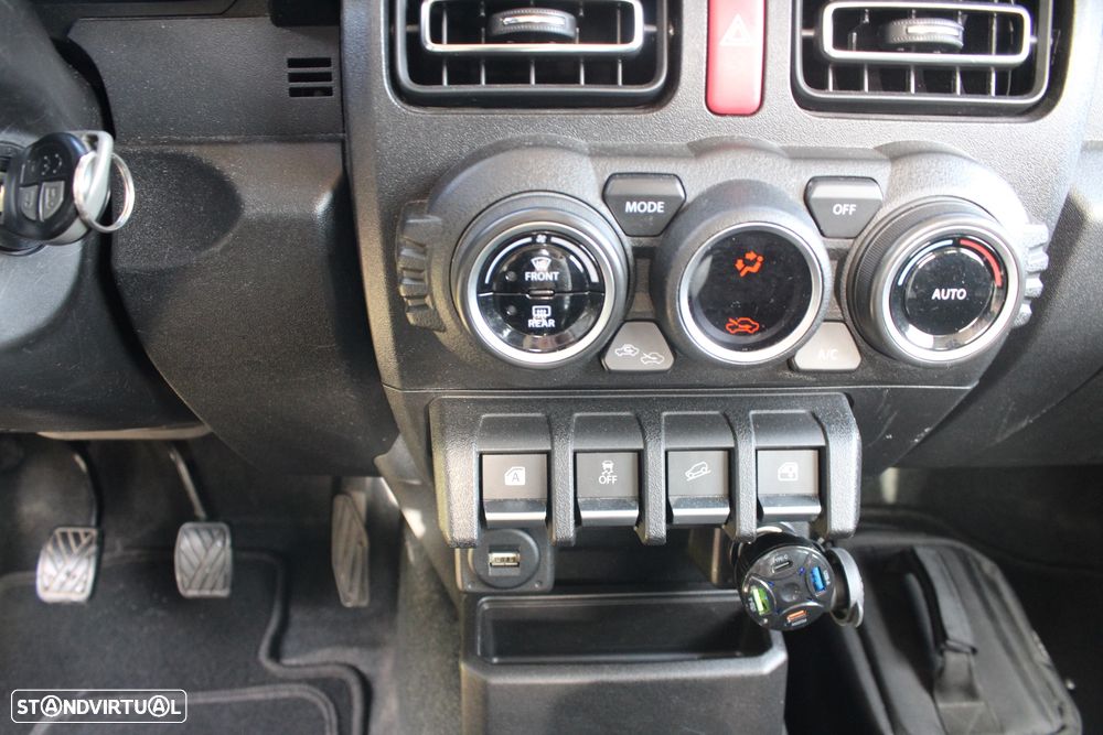 Suzuki Jimny 1.5 ALLGRIP Comfort+ - 16