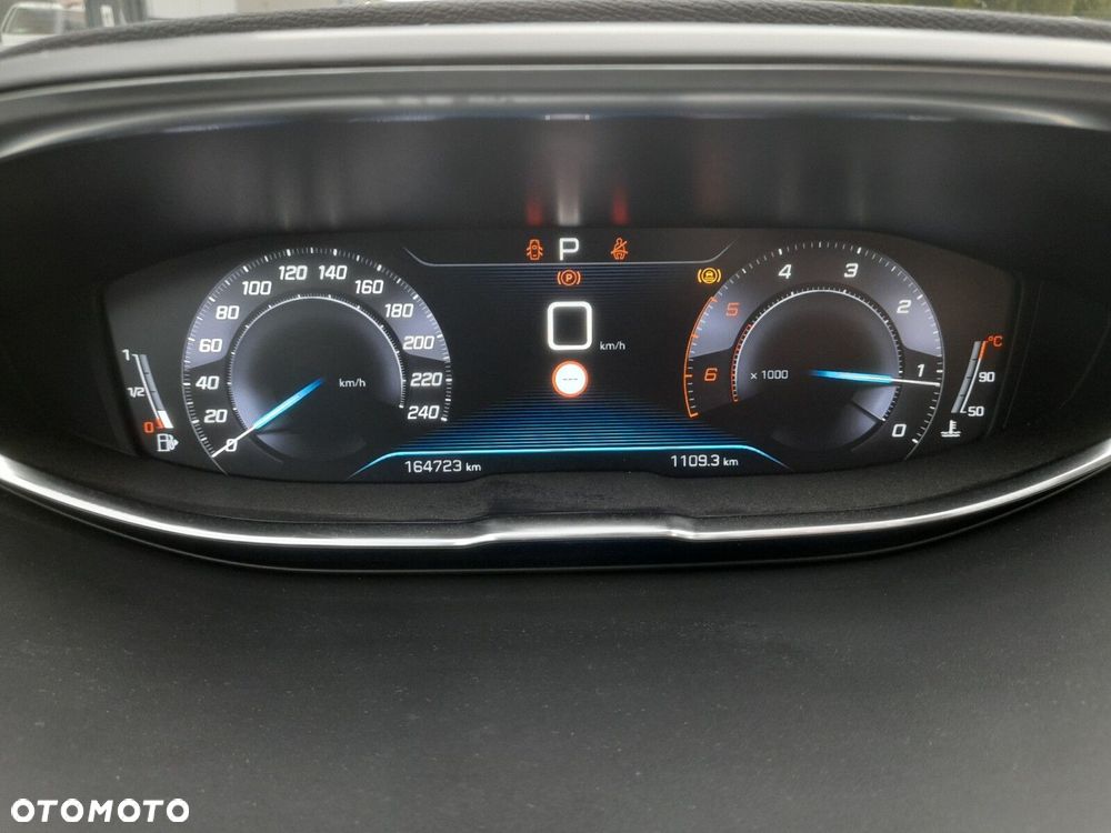 Peugeot 3008 - 25