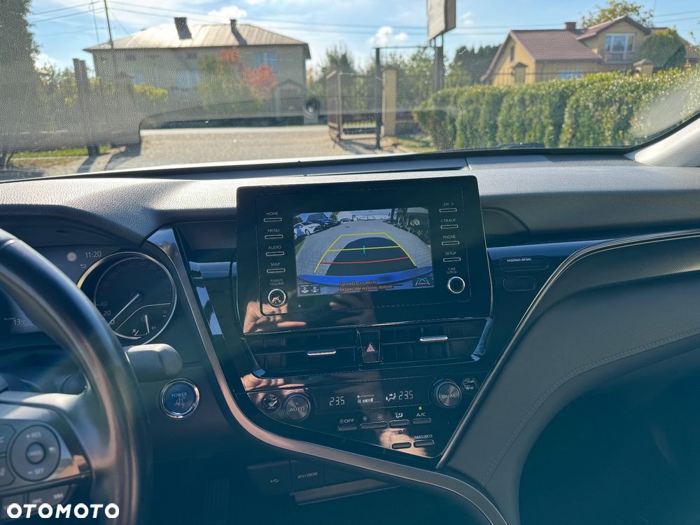 Toyota Camry 2.5 Hybrid Comfort CVT - 18